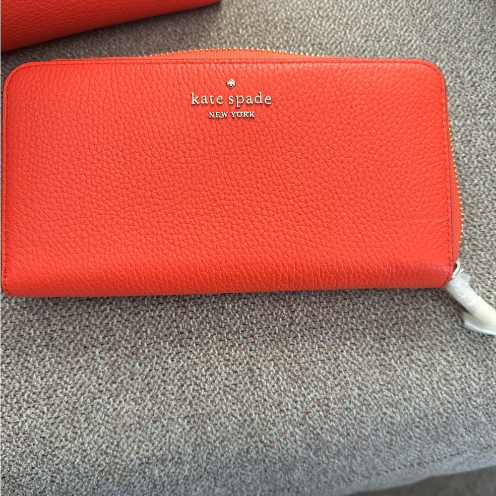 Kate spade orange Leather Tote and Wallet Set - Picture 4 of 7